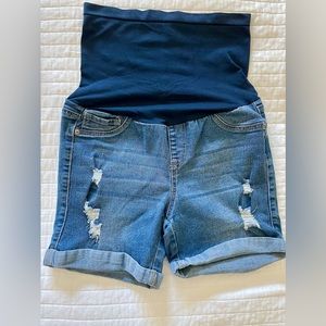 Haute Mama maternity Jean shorts